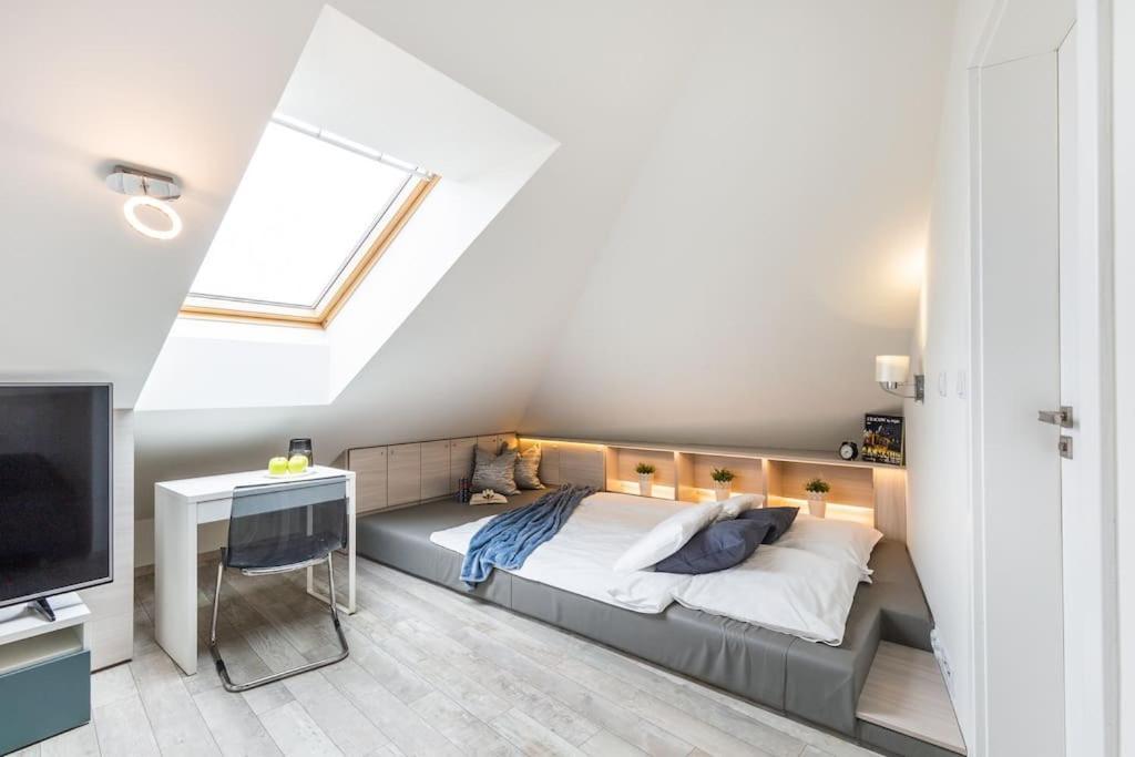 Modern & New Place Next To Wawel Castle & Vistula Krakau Exterior foto